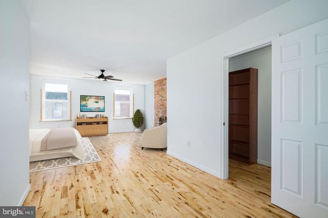 1234 S 15TH ST, Philadelphia, PA 19146