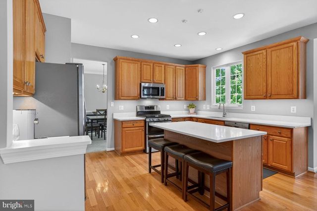 12809 GENTLE SHADE DR, Bristow, VA 20136