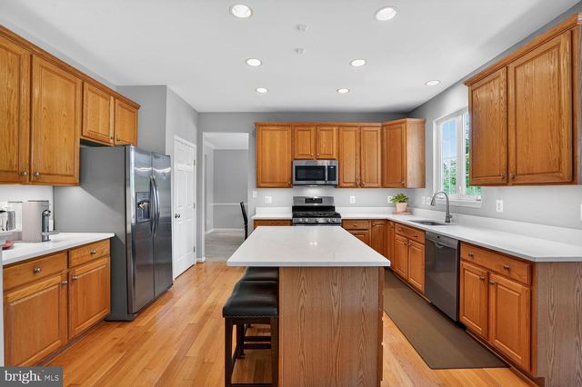 12809 GENTLE SHADE DR, Bristow, VA 20136
