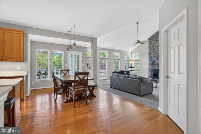 12809 GENTLE SHADE DR, Bristow, VA 20136