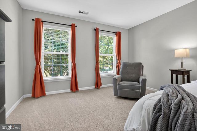 12809 GENTLE SHADE DR, Bristow, VA 20136
