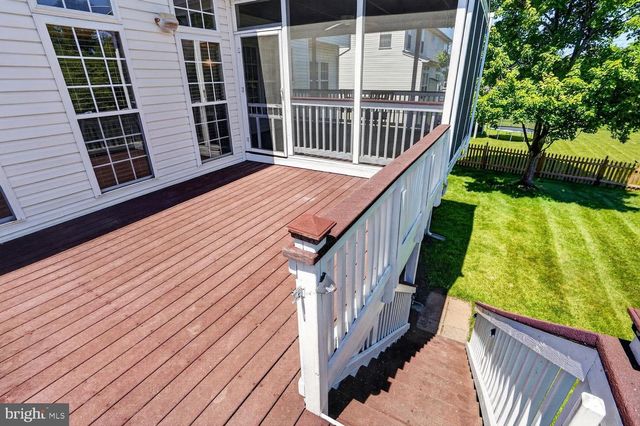 12809 GENTLE SHADE DR, Bristow, VA 20136