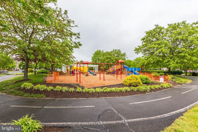 12809 GENTLE SHADE DR, Bristow, VA 20136