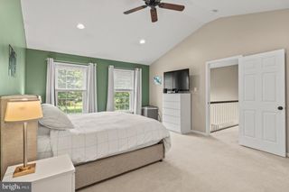 16 ENDSLOW LN, Perkasie, PA 18944