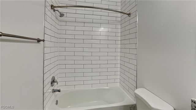 3106-3108 SE Santa Barbara PL, Cape Coral, FL 33904