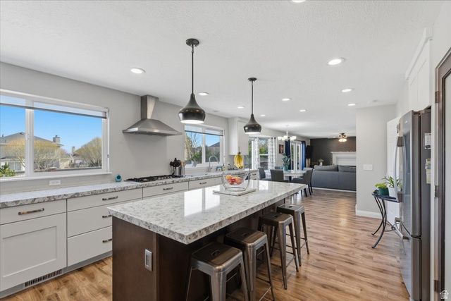 9449 S 2805 W, South Jordan, UT 84095