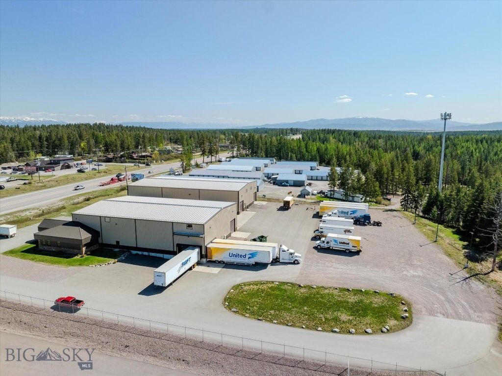 5020 93 Highway S, Whitefish, MT 59937 photo 2