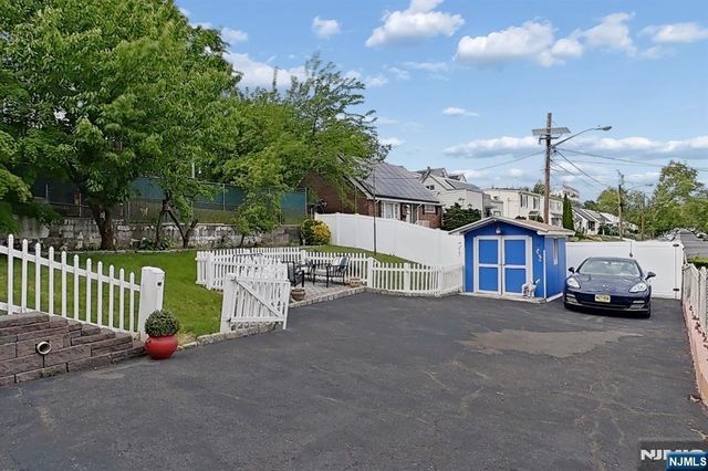 249 Bergen Avenue, Kearny, NJ 07032