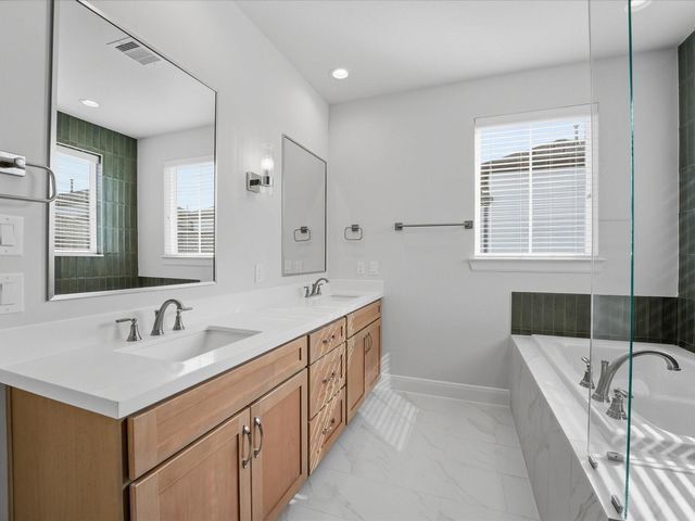2708 Grand Fountains Drive C, Houston, TX 77054