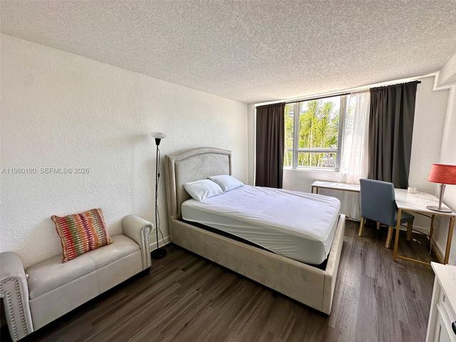 1500 Bay Rd 234S, Miami Beach, FL 33139