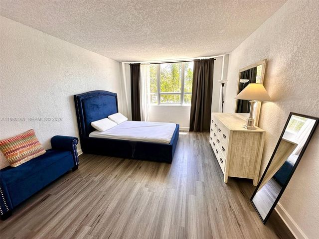 1500 Bay Rd 234S, Miami Beach, FL 33139