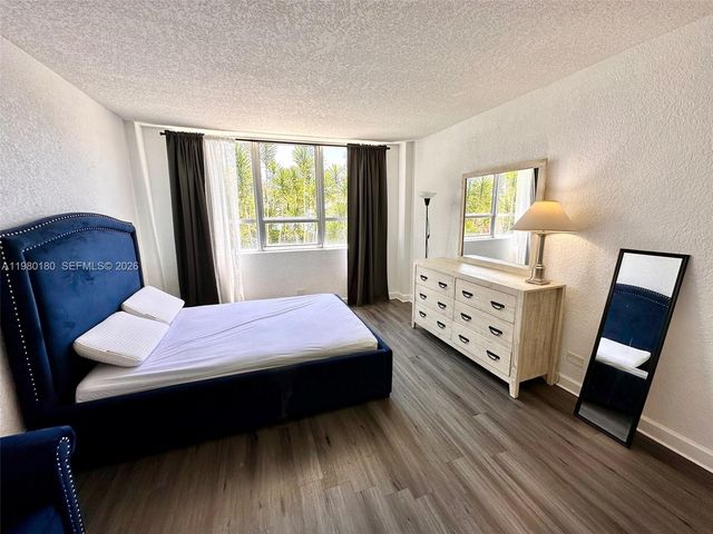 1500 Bay Rd 234S, Miami Beach, FL 33139