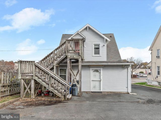 38 MELLOR AVE, Catonsville, MD 21228