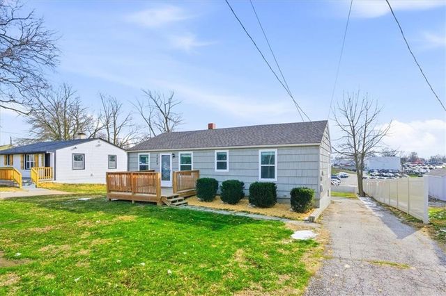 5609 N Walnut Street, Kansas City, MO 64118