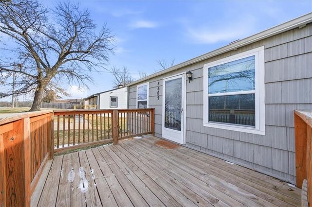 5609 N Walnut Street, Kansas City, MO 64118