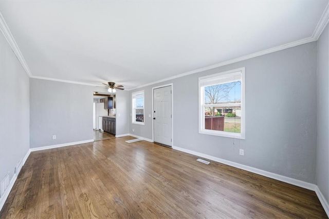 5609 N Walnut Street, Kansas City, MO 64118