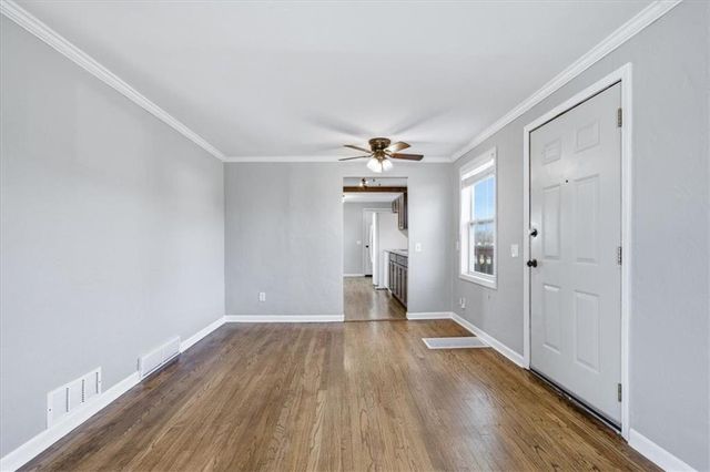 5609 N Walnut Street, Kansas City, MO 64118