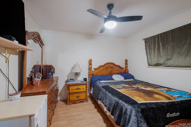 402 Chipinque, San Antonio, TX 78237
