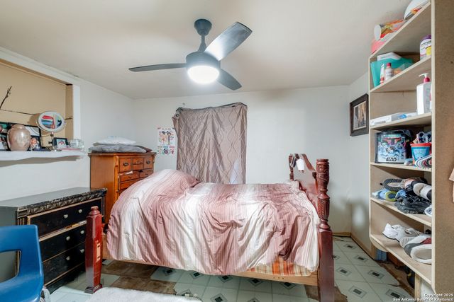 402 Chipinque, San Antonio, TX 78237