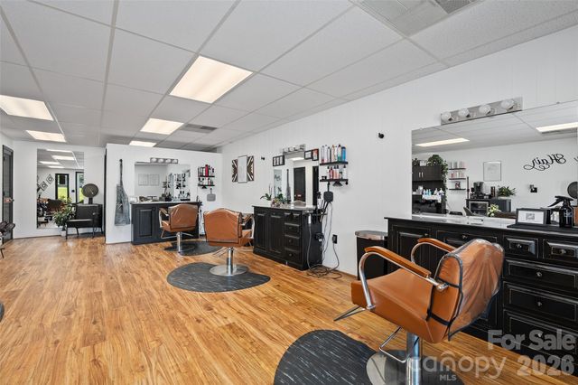 34 Maple Street, Waynesville, NC 28786
