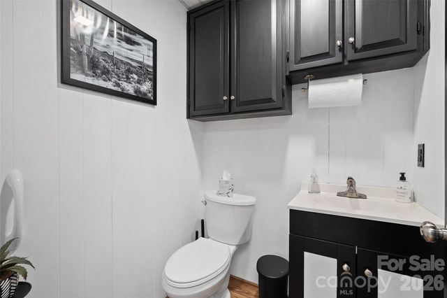 34 Maple Street, Waynesville, NC 28786