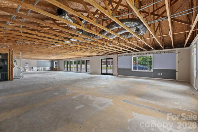 34 Maple Street, Waynesville, NC 28786
