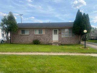 1709 W Home Avenue, Flint, MI 48504