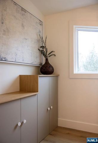 28 Kensington Avenue, Norwood, NJ 07648