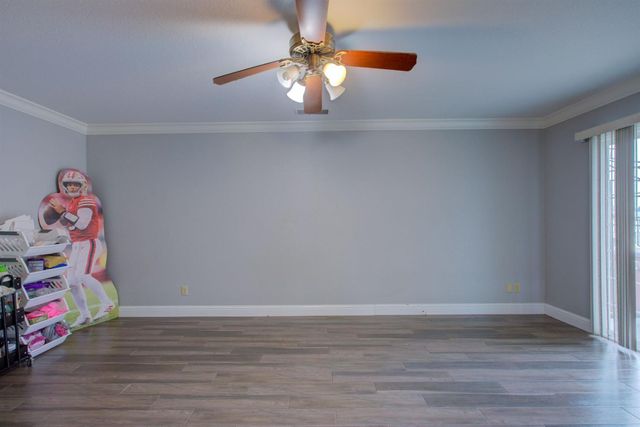 1624 Golf Rd, Turlock, CA 95380