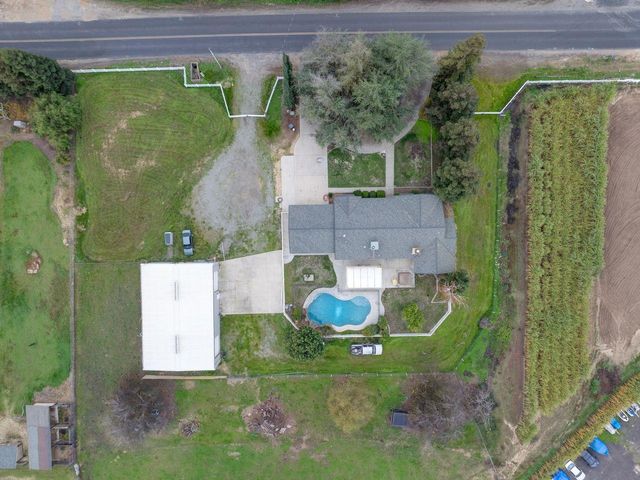 1624 Golf Rd, Turlock, CA 95380