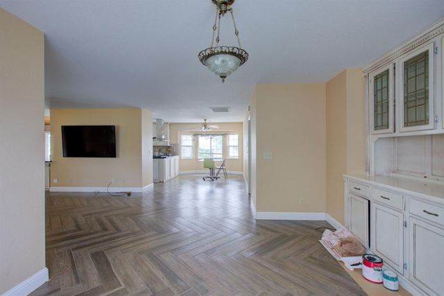 1624 Golf Rd, Turlock, CA 95380