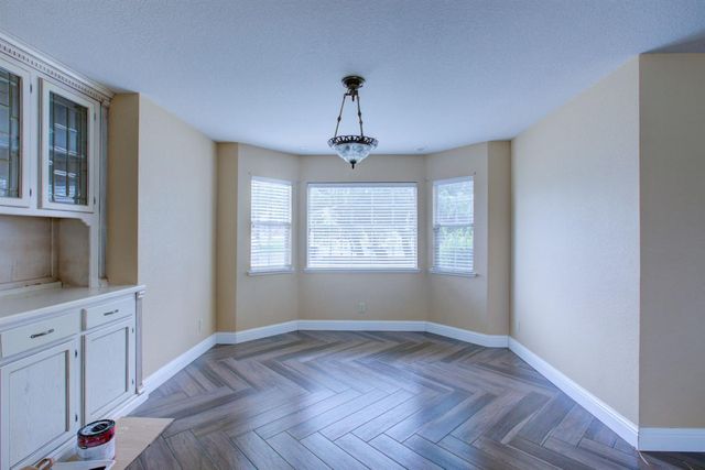 1624 Golf Rd, Turlock, CA 95380