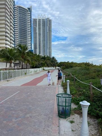 6039 Collins Ave 1710, Miami Beach, FL 33140