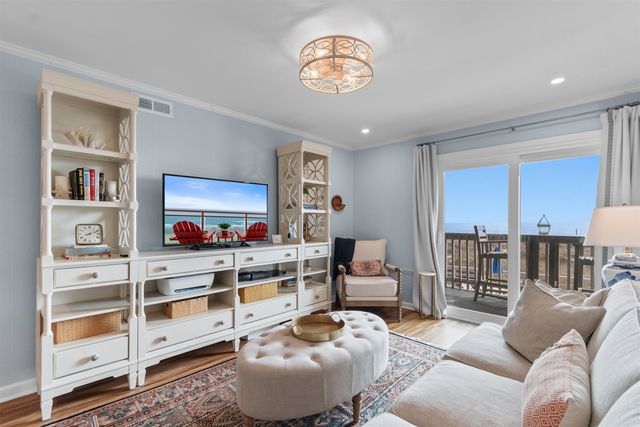 613 S Ocean Blvd. F1, North Myrtle Beach, SC 29582