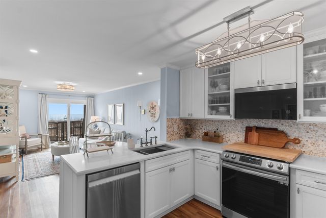 613 S Ocean Blvd. F1, North Myrtle Beach, SC 29582