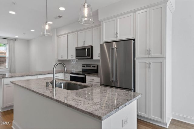 6820 Milligan Way 104, Raleigh, NC 27613