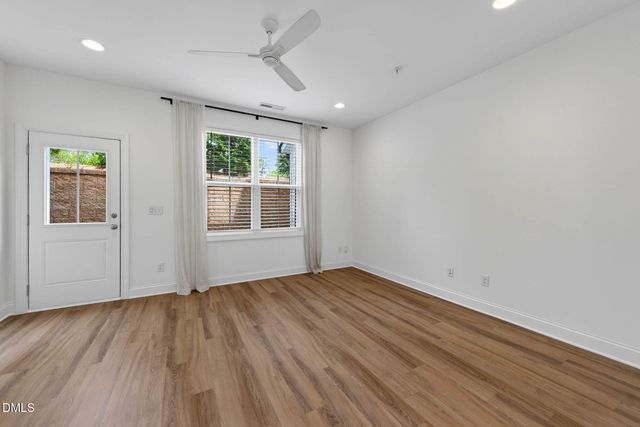 6820 Milligan Way 104, Raleigh, NC 27613