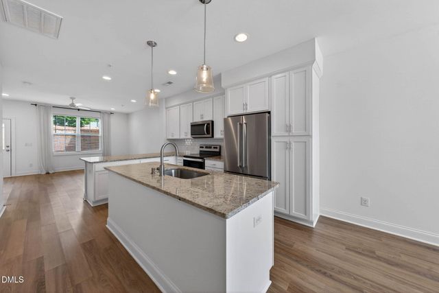 6820 Milligan Way 104, Raleigh, NC 27613