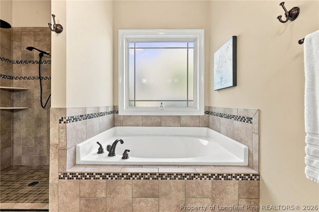 5128 Carson Allen Road, Hope Mills, NC 28348