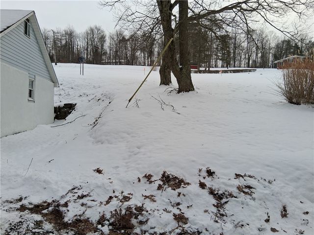 418 Vance Dr, Smith, PA 15021