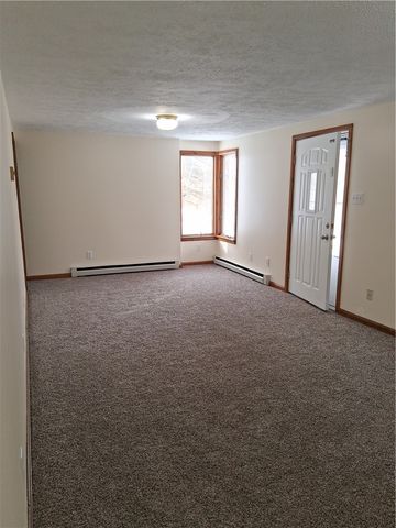 418 Vance Dr, Smith, PA 15021