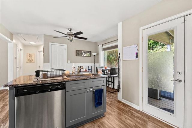 1563 Cloverdale Drive SE, Marietta, GA 30067