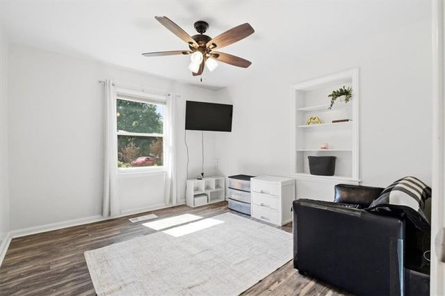 1563 Cloverdale Drive SE, Marietta, GA 30067