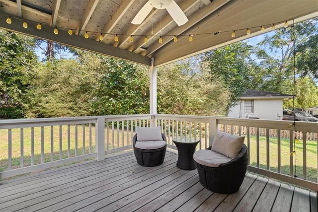 1563 Cloverdale Drive SE, Marietta, GA 30067