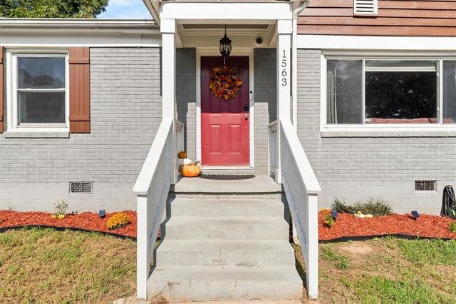 1563 Cloverdale Drive SE, Marietta, GA 30067