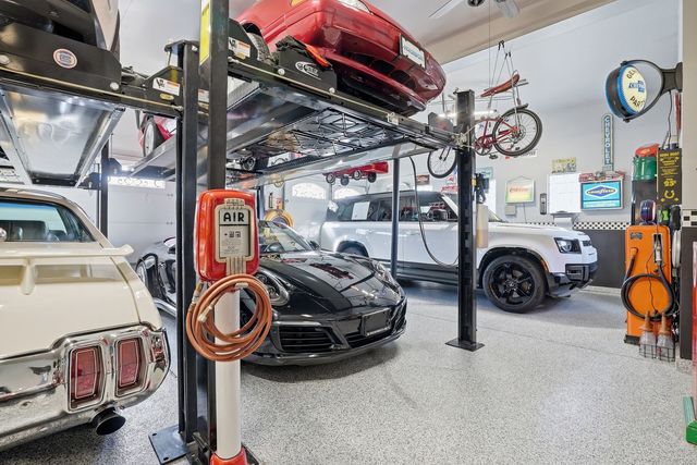 12959 Silver Fox Drive, Lemont, IL 60439