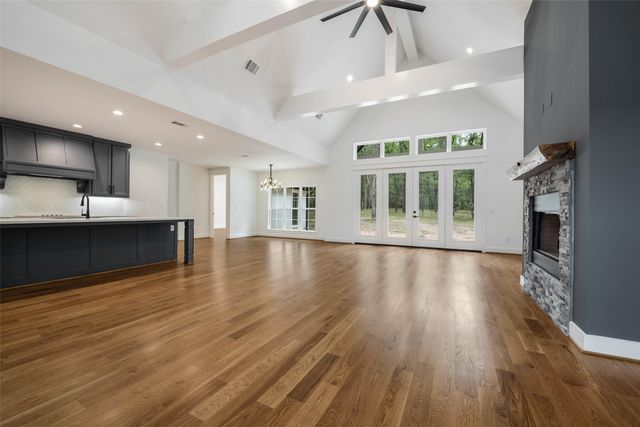 108 Oakridge Court, Mabank, TX 75147
