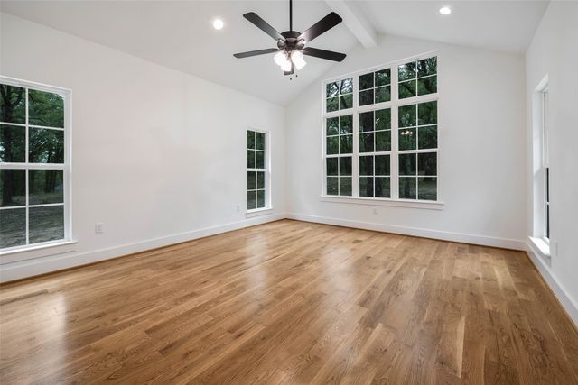 108 Oakridge Court, Mabank, TX 75147