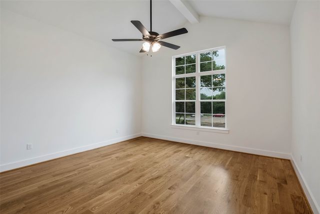 108 Oakridge Court, Mabank, TX 75147