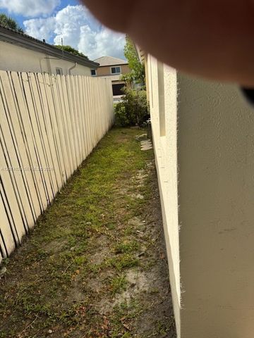 20815 NW 15th Street, Pembroke Pines, FL 33029